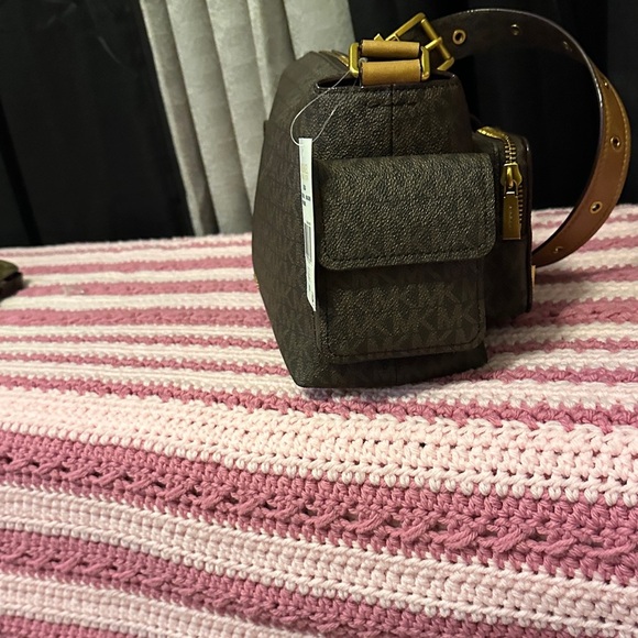 Michael By Michael Kors Brown/Acorn Dakota Medium Signature Logo Shoulder Bag - Picture 5 of 11